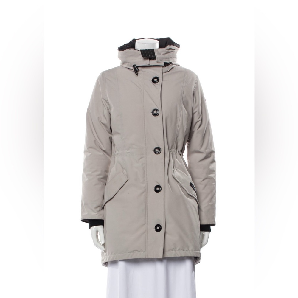 Canada Goose Women's Light Gray Ski Jacket